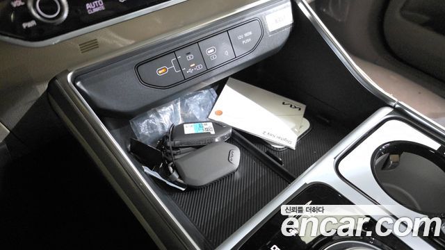Kia Carnival (IV) HEV 7-Seater Hi Limousine Signature 2026 — фото 31