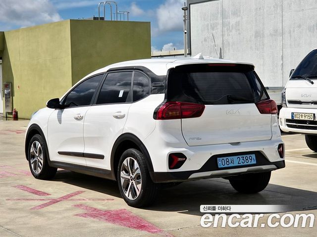 Kia Niro Plus Earth 2024 — фото 4