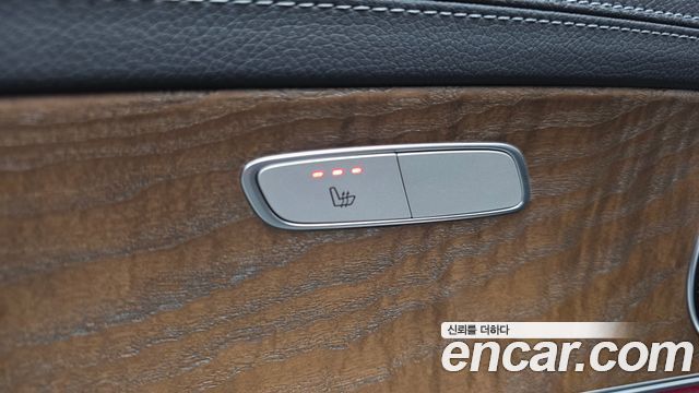 Mercedes-Benz E-Class (W213) E220d 4MATIC Exclusive 2018 — фото 22