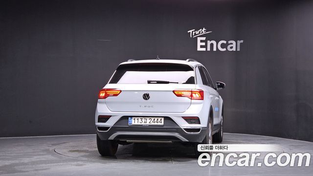 Volkswagen T-Roc 2.0 TDI Style 2021 — фото 4