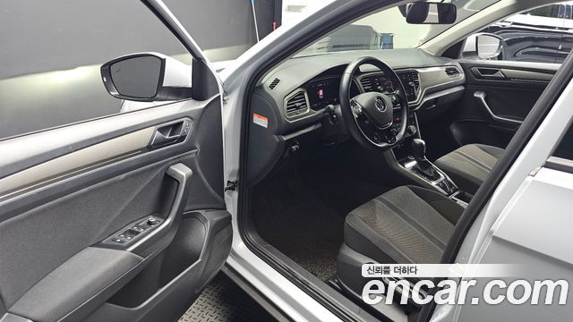 Volkswagen T-Roc 2.0 TDI Style 2021 — фото 10