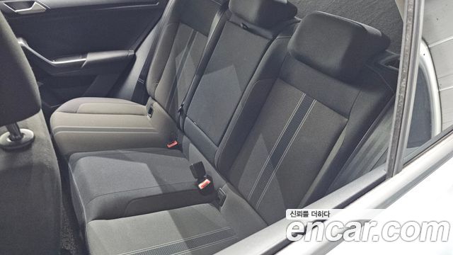 Volkswagen T-Roc 2.0 TDI Style 2021 — фото 27