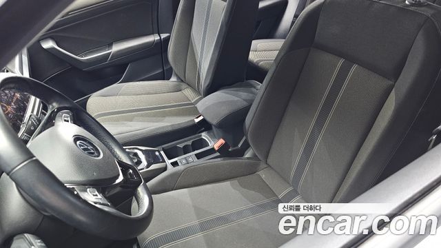 Volkswagen T-Roc 2.0 TDI Style 2021 — фото 28
