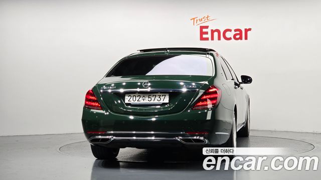 Mercedes-Benz S-Class (W222) Maybach S560 4MATIC Rodeo Drive LA Edition 2020 — фото 4