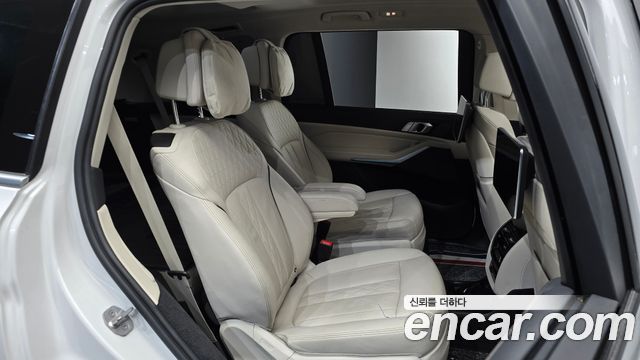 BMW X7 (G07) xDrive 40i Design Pure Excellence 6-Seater 2022 — фото 15
