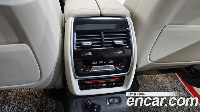 BMW X7 (G07) xDrive 40i Design Pure Excellence 6-Seater 2022 — фото 42