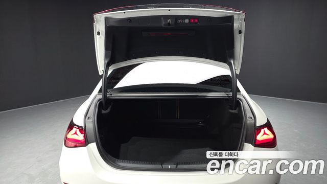 Mercedes-Benz E-Class (W214) E200 AMG Line 2026 — фото 20