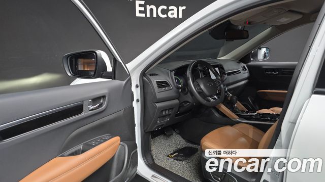 Renault Korea QM6 2.0 GDe RE 2WD 2024 — фото 10