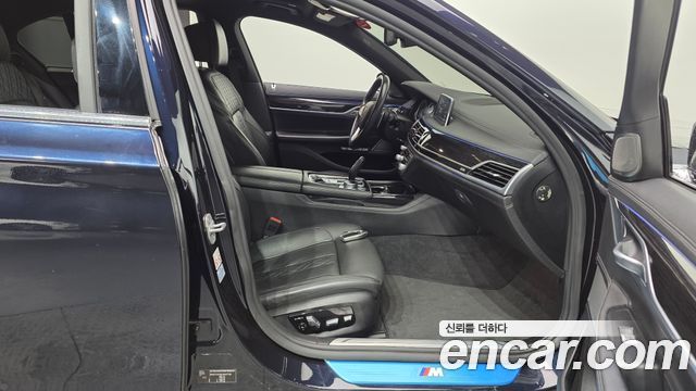 BMW 7 Series (G11) 730d xDrive M Sport 2018 — фото 11