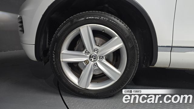 Volkswagen Touareg V6 3.0 TDI Bluemotion 7P5 2013 — фото 5