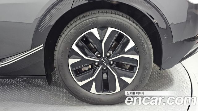 Kia EV6 Long Range Earth 2022 — фото 27