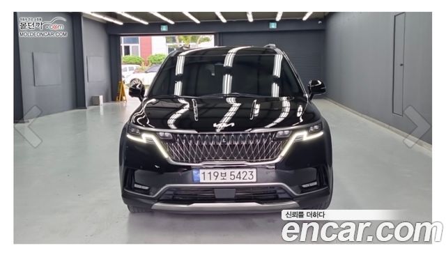 Kia Carnival (IV) Gasoline 9-Seater Signature 2023 — фото 3
