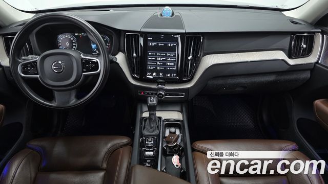 Volvo XC60 (II) D5 Inscription 2019 — фото 7