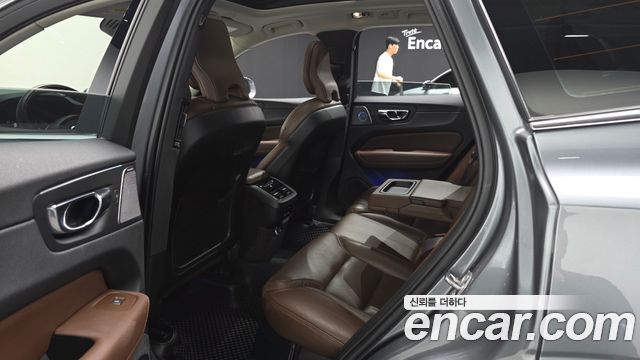 Volvo XC60 (II) D5 Inscription 2019 — фото 11
