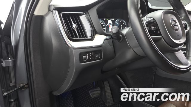 Volvo XC60 (II) D5 Inscription 2019 — фото 13