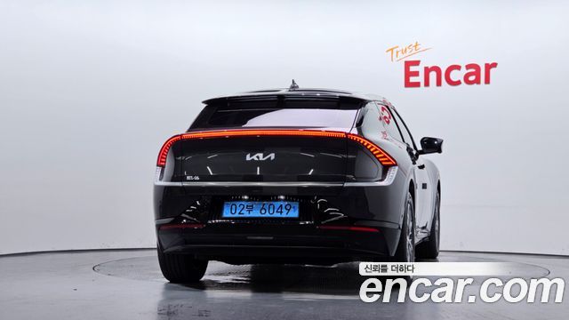 Kia EV6 Long Range Earth 2022 — фото 4