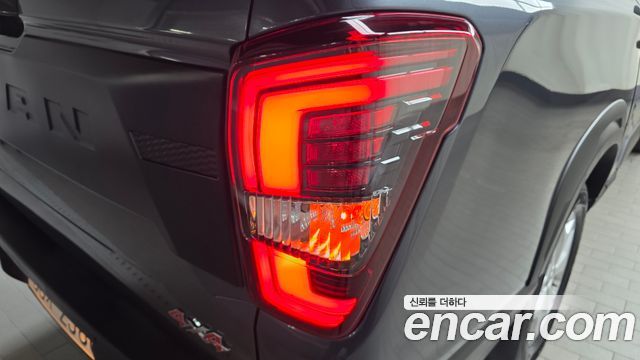 KG Mobility (SsangYong) Rexton Sports Khan Diesel 2.2 4WD Prestige 2021 — фото 23