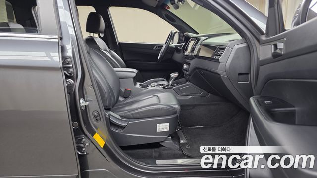 KG Mobility (SsangYong) Rexton Sports Khan Diesel 2.2 4WD Prestige 2021 — фото 26