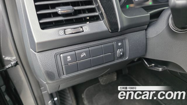 KG Mobility (SsangYong) Rexton Sports Khan Diesel 2.2 4WD Prestige 2021 — фото 28