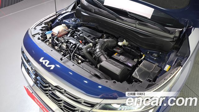 Kia Seltos Gasoline 1.6 Turbo 2WD Signature 2023 — фото 6