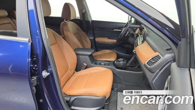 Kia Seltos Gasoline 1.6 Turbo 2WD Signature 2023 — фото 11