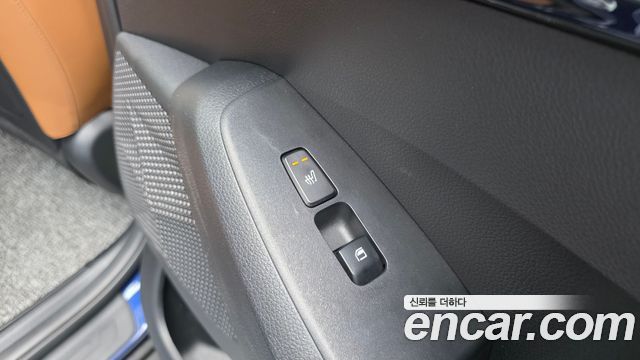Kia Seltos Gasoline 1.6 Turbo 2WD Signature 2023 — фото 19