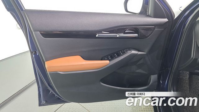 Kia Seltos Gasoline 1.6 Turbo 2WD Signature 2023 — фото 24