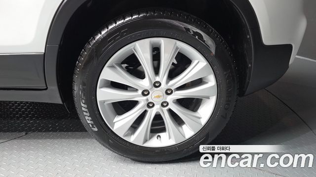 Chevrolet Trax 1.4 Premier 2018 — фото 5