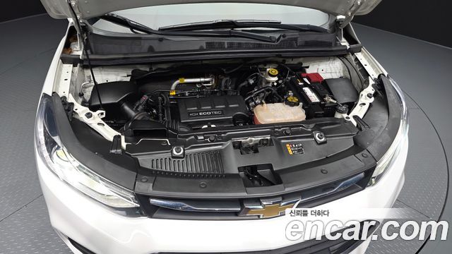 Chevrolet Trax 1.4 Premier 2018 — фото 6