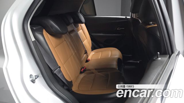 Chevrolet Trax 1.4 Premier 2018 — фото 12