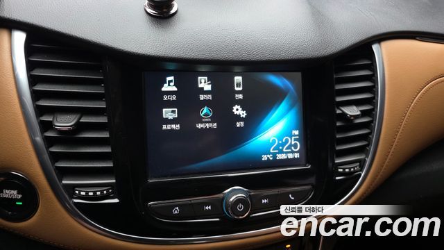 Chevrolet Trax 1.4 Premier 2018 — фото 14