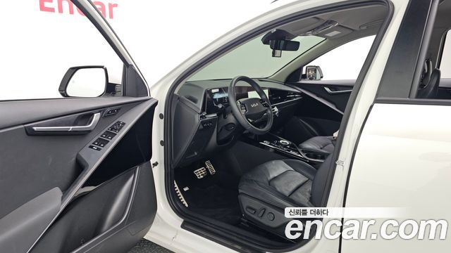 Kia Niro EV Earth 2024 — фото 10