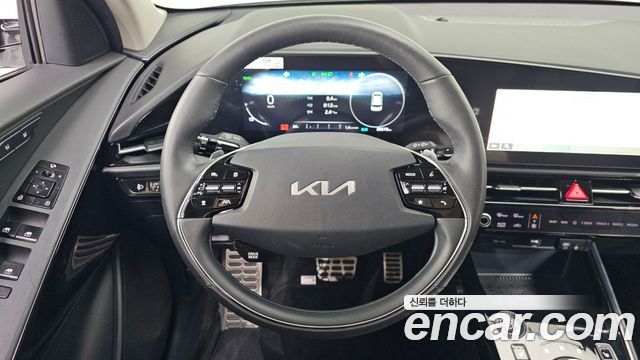 Kia Niro EV Earth 2024 — фото 17