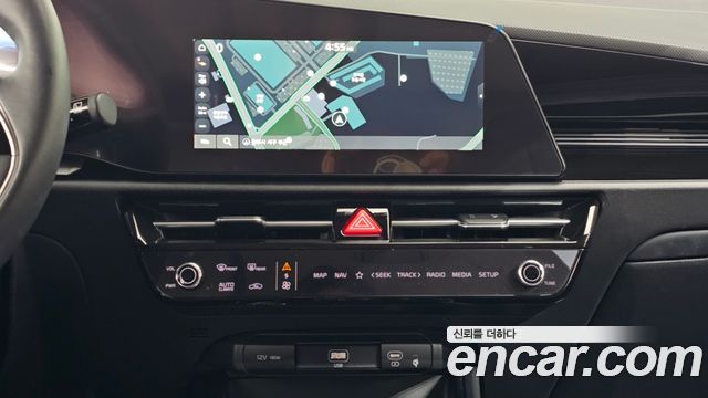 Kia Niro EV Earth 2024 — фото 18