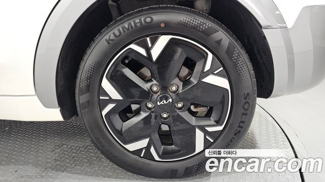 Kia Niro EV Earth 2024 — фото 27