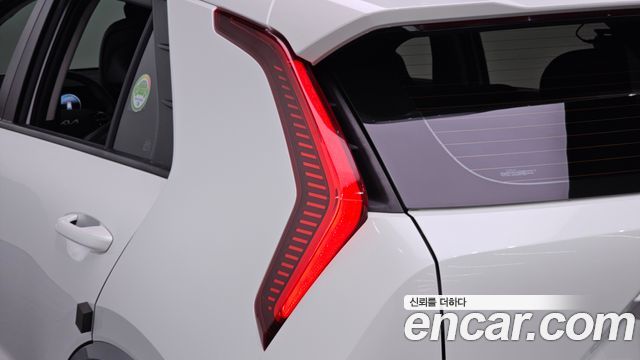 Kia Niro EV Earth 2024 — фото 29
