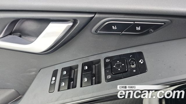 Kia Niro EV Earth 2024 — фото 34