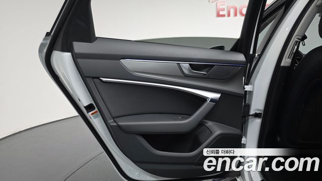 Audi A6 (C8) 45 TFSI Quattro 2020 — фото 25