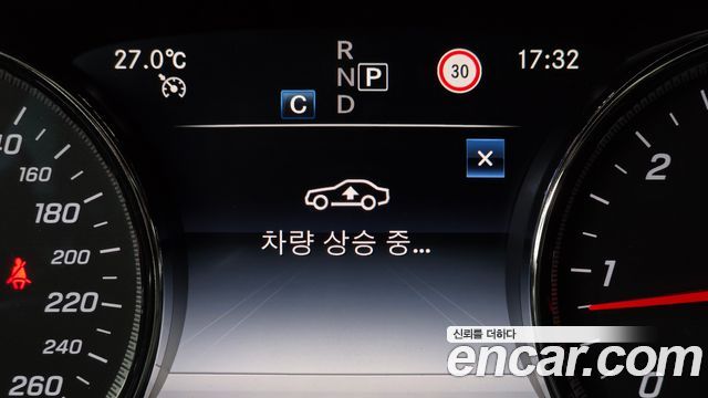 Mercedes-Benz E-Class (W213) E220d Coupe 2019 — фото 24
