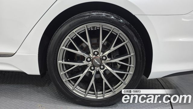 Genesis G80 3.3 GDI AWD Prestige 2019 — фото 21