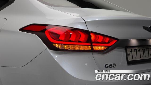 Genesis G80 3.3 GDI AWD Prestige 2019 — фото 23