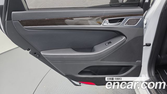 Genesis G80 3.3 GDI AWD Prestige 2019 — фото 25