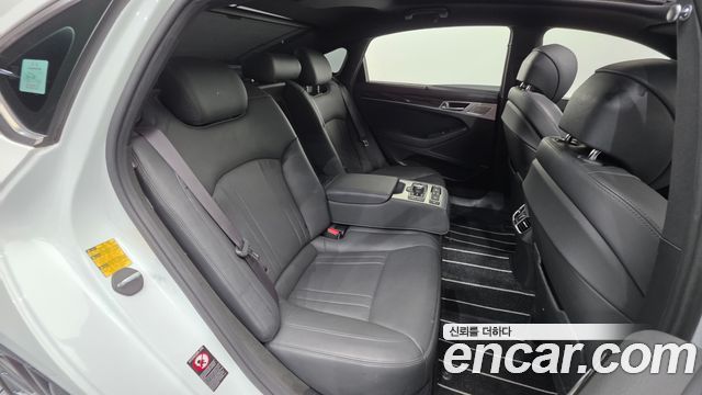Genesis G80 3.3 GDI AWD Prestige 2019 — фото 35