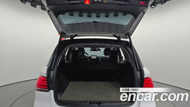 Mercedes-Benz GLE-Class (W166) GLE350 d 4MATIC Premium 2018 — фото 19