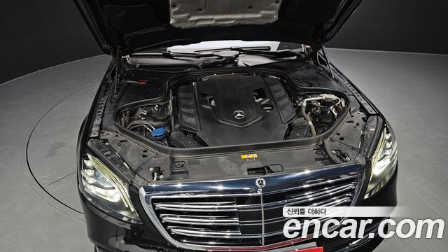Mercedes-Benz S-Class (W222) S560L 4MATIC 2019 — фото 6