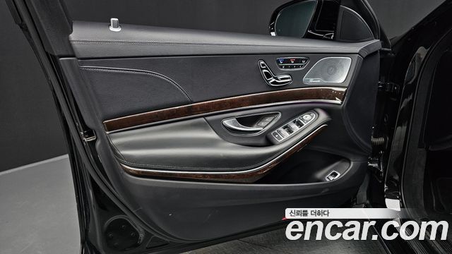 Mercedes-Benz S-Class (W222) S560L 4MATIC 2019 — фото 24