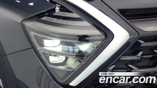 Kia Sportage (V) Gasoline 1.6 Turbo 2WD Signature Gravity 2023 — фото 22