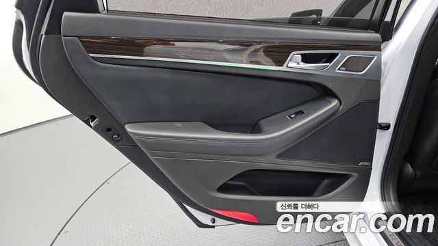 Genesis G80 3.3 GDI AWD Prestige 2019 — фото 25