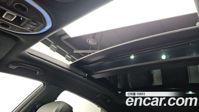Genesis G80 3.3 GDI AWD Prestige 2019 — фото 32