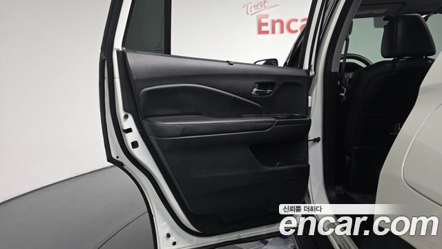 Honda Pilot (III) 3.5 Elite 2019 — фото 25